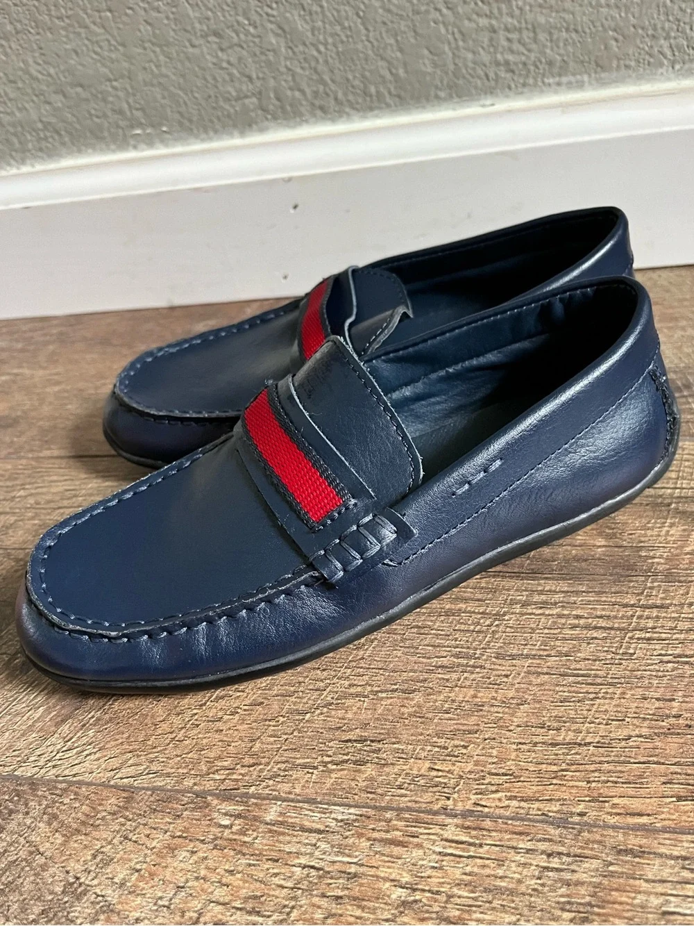 Steve Madden Berrod navy leather loafers dress shoes boys size 2